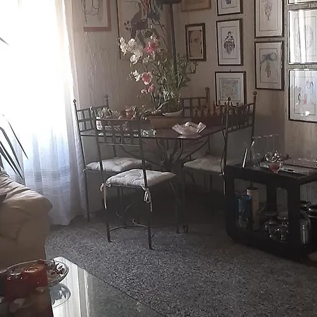 La Casa Di Nonna Lina בית אירוח