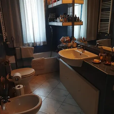La Casa Di Nonna Lina בית אירוח